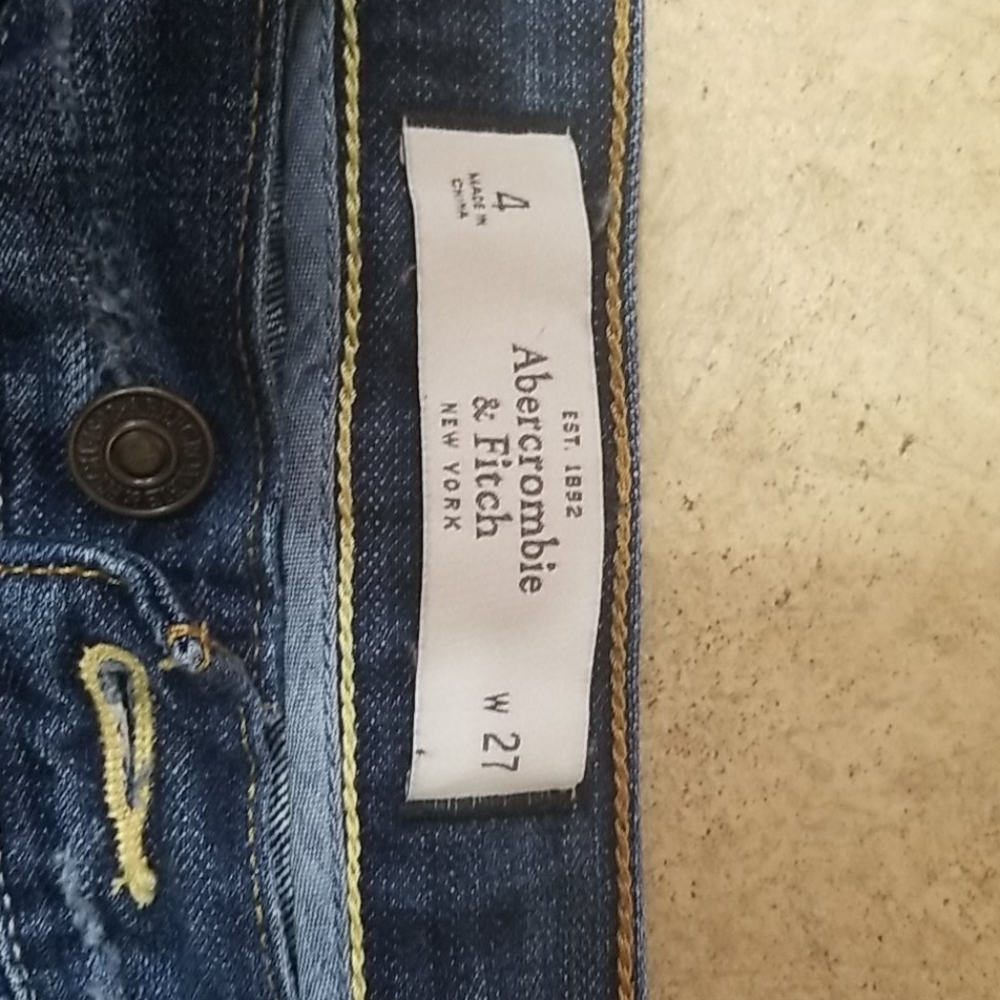 shorts - Picture 2 of 3